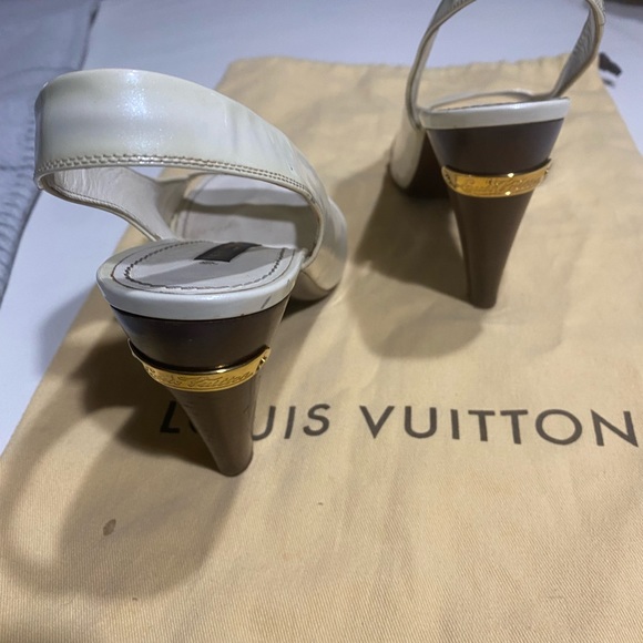 Louis Vuitton shoe - Picture 4 of 5